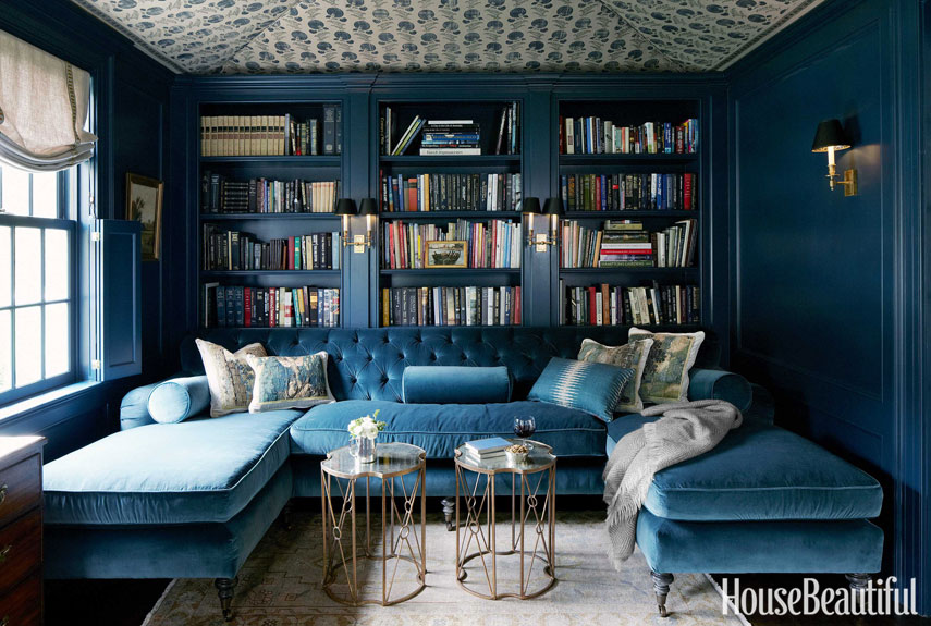 21 Different Style To Decorate Home With Blue Velvet Sofa