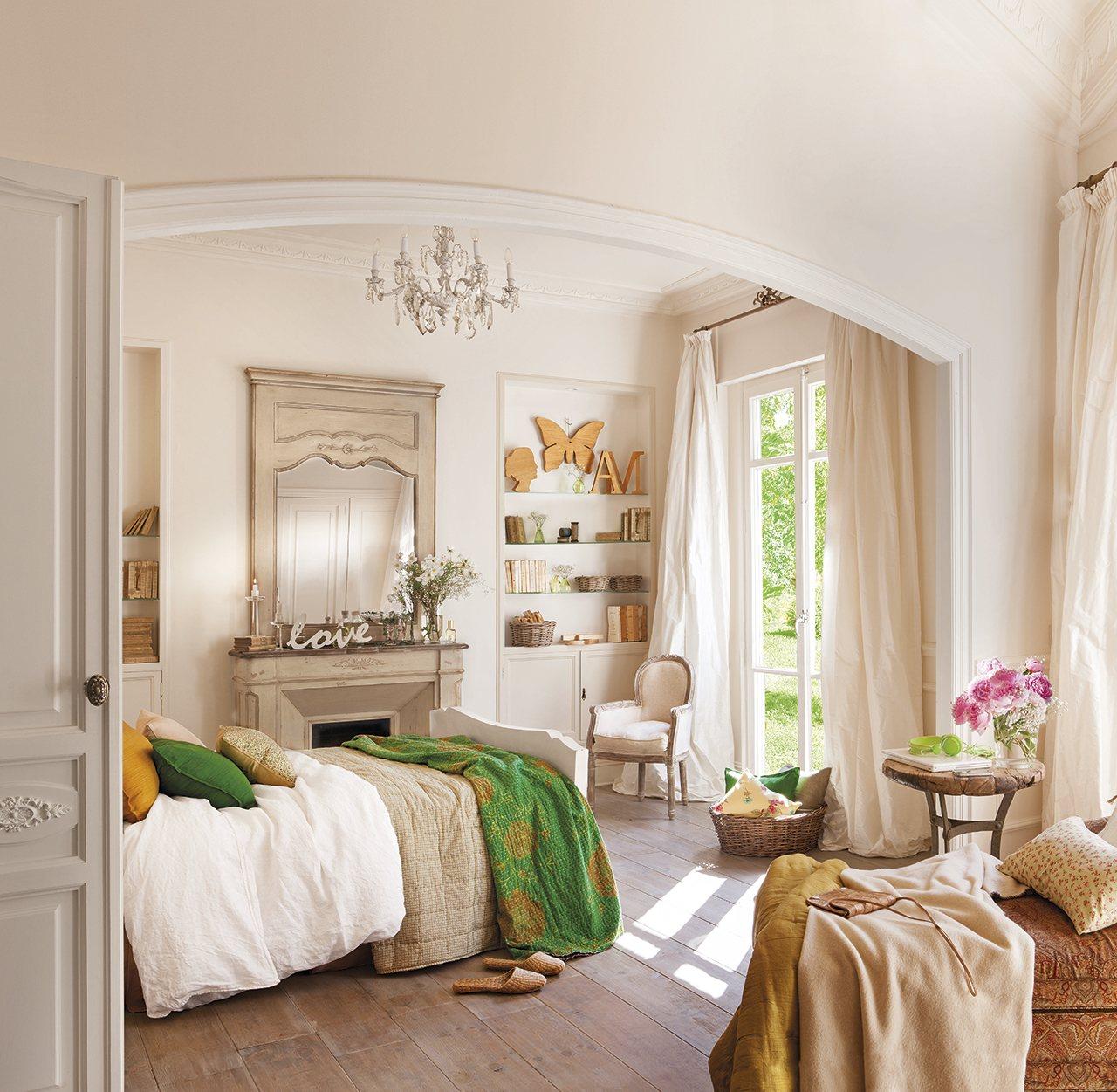 21 Charming Comfortable Bedroom Interior Design