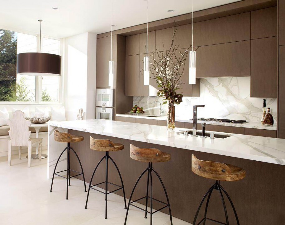 15 Ideas For Wooden Base Stools in Kitchen & Bar Decor