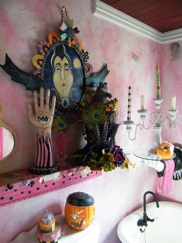 Halloween Decorations Bathroom to Scare Away Your Guests