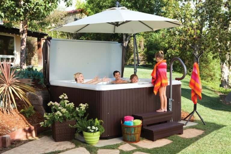 Why Installing Hot Tubs In Your Garden and Using Daily Can Benefit Your Health