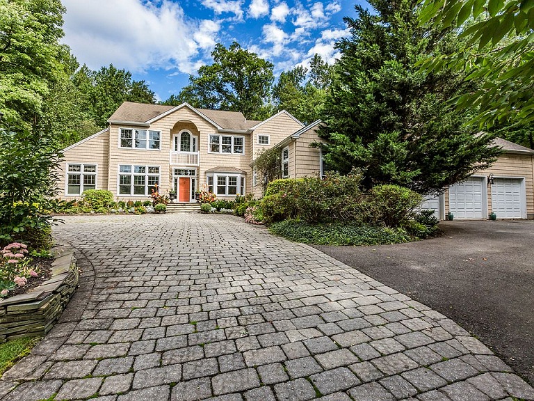 Home for Sale in Princeton