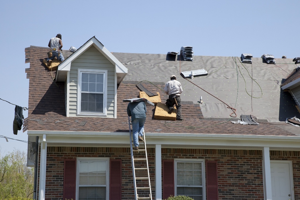 local roofing contractor