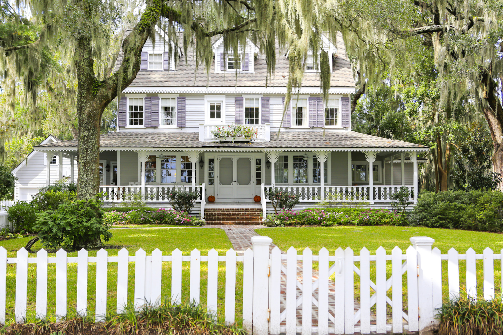 Decorating an Old House