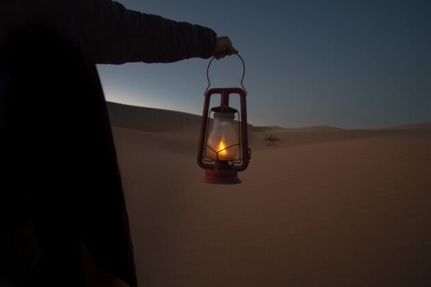 Guide to Emergency Lanterns for When the Power is Out » Residence Style