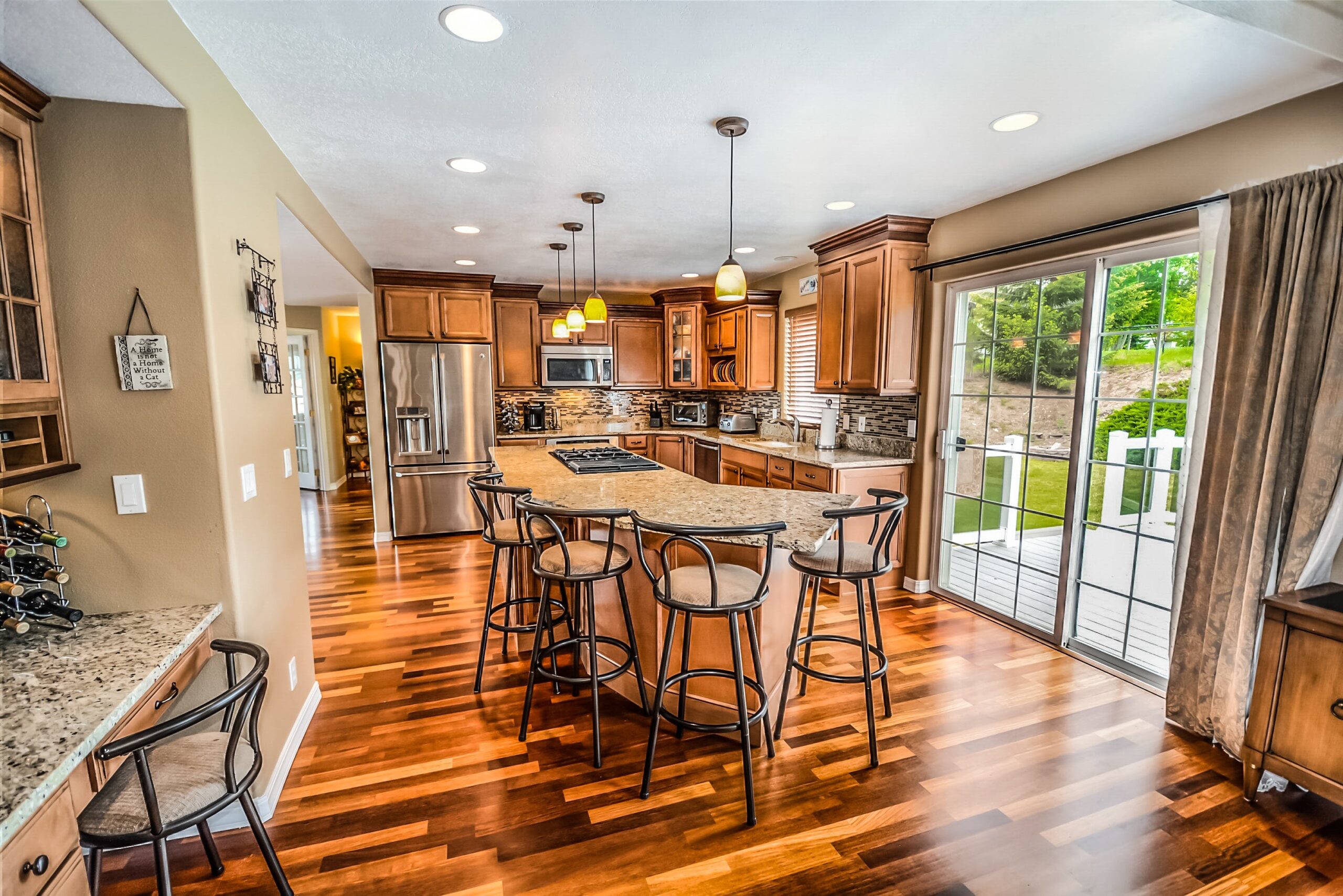 HOW TO LIGHT A HOME