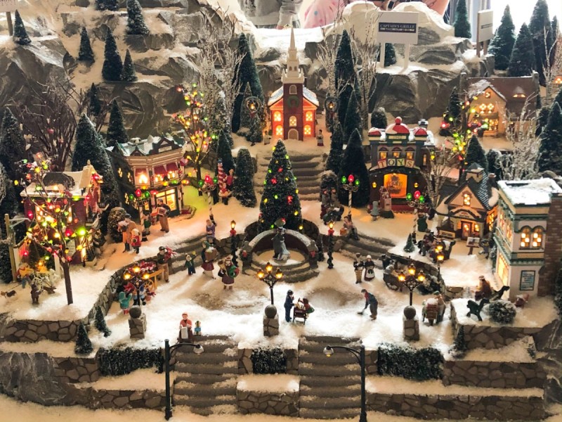 Christmas Villages3