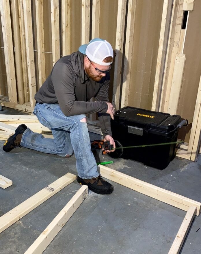 Why Wear Safety Boots When in Process of Renovations Works » Residence