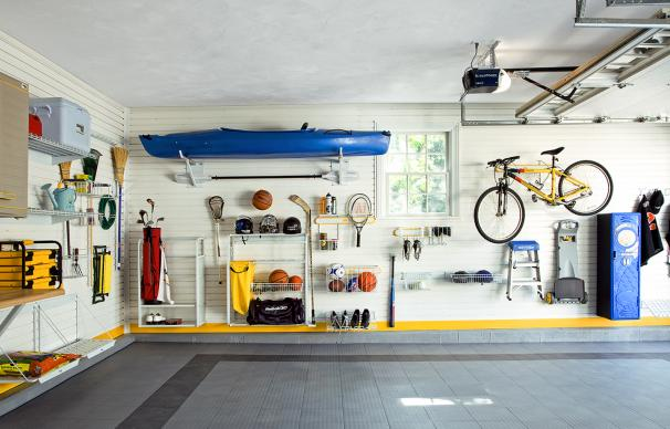 8 Simple Tips on How to Organize Your Garage