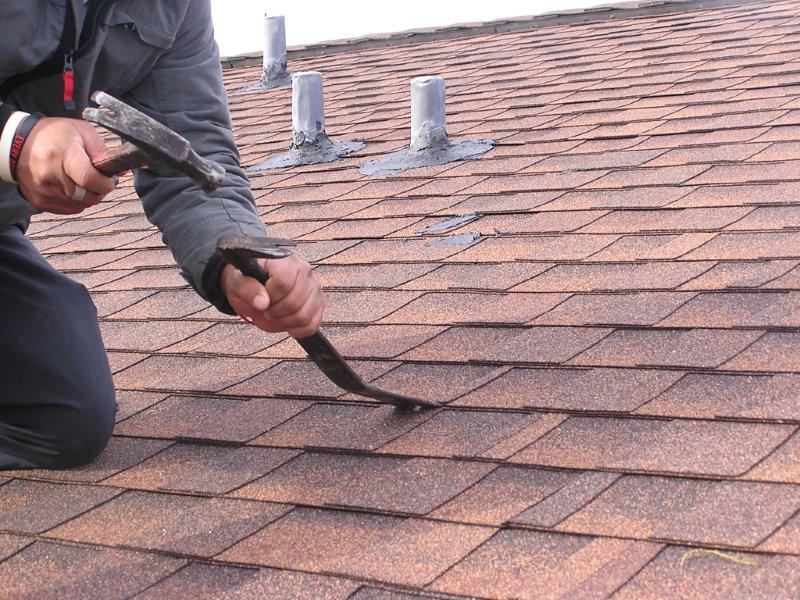 12 Handy Roof Repair Tips All Homeowners Should Know » Residence Style