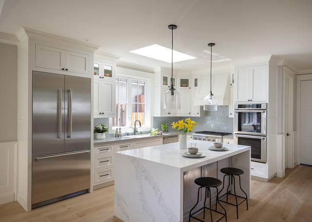 Common Kitchen Design Mistakes & When To Bring in a Professional