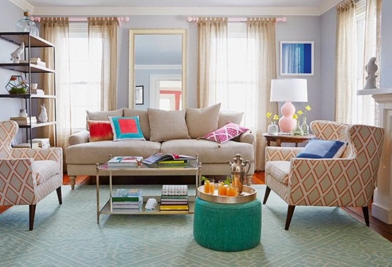 Living Room Makeover on a Budget – 7 Amazing (and Cheap) Ideas to Redecorate Your Living Room