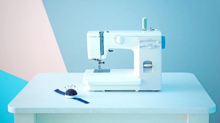 Portable Sewing Machine3
