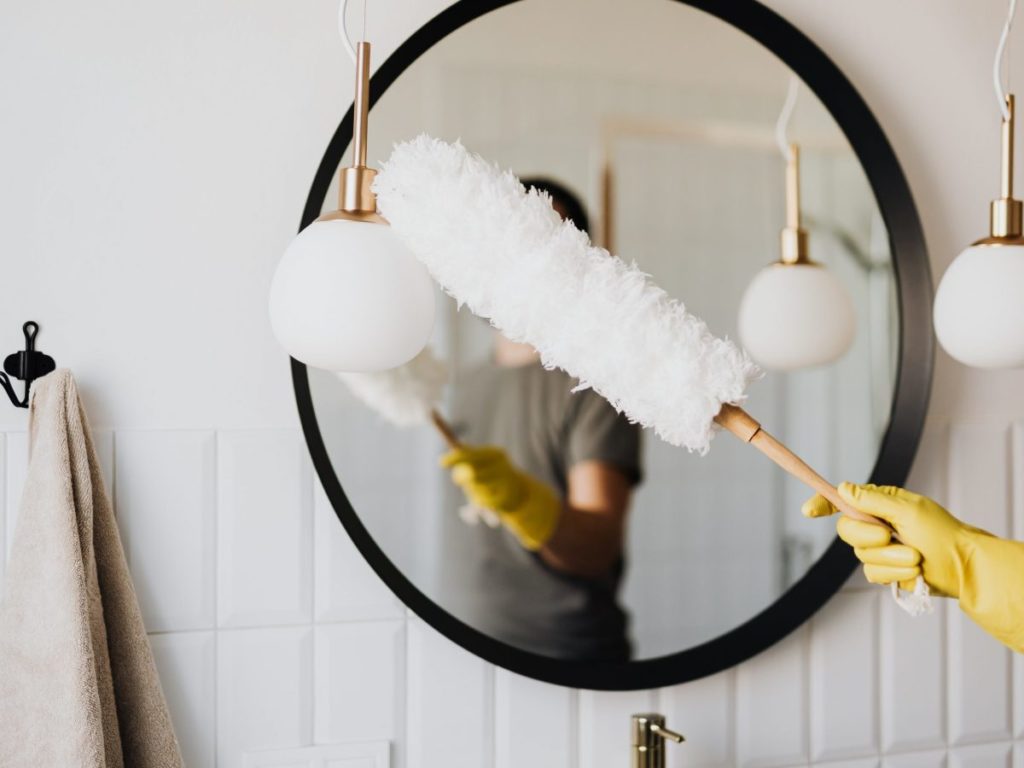 Clean A House1