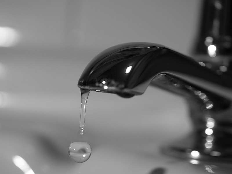 Leaking Faucet1
