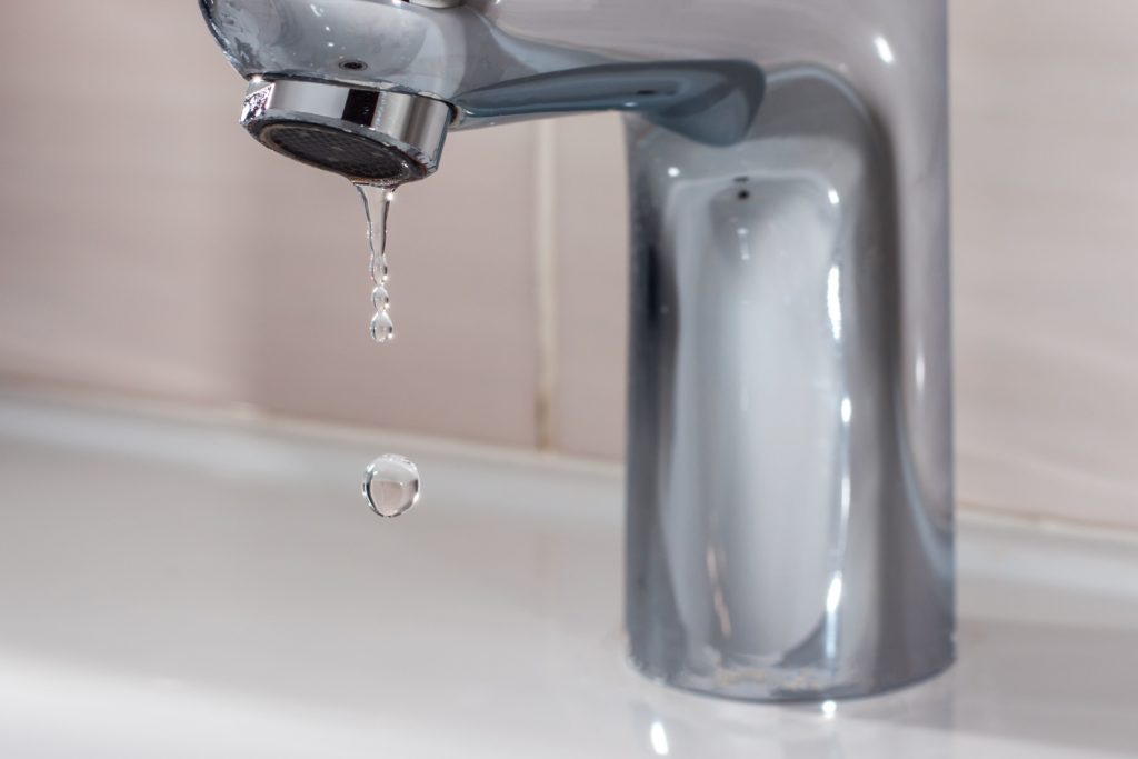 Professional To Repair Leaky Faucets2