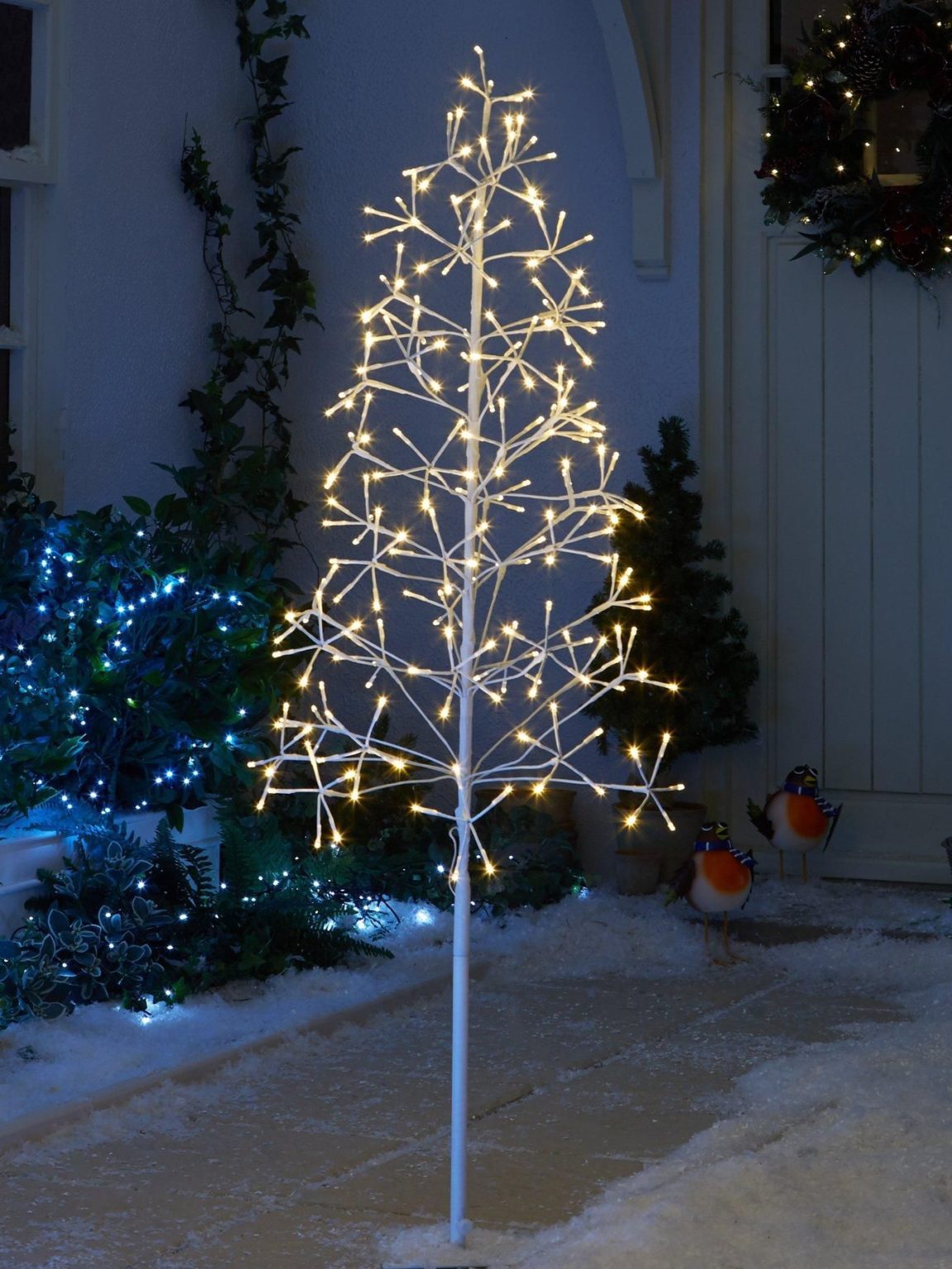 Top 5 Easy DIY Outdoor Christmas Tree Made Of Lights This Year ...