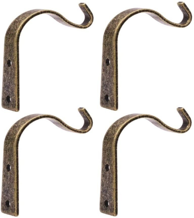 How To Hang Indoor Metal Sign Decor Best Way To Express Holiday Vibes