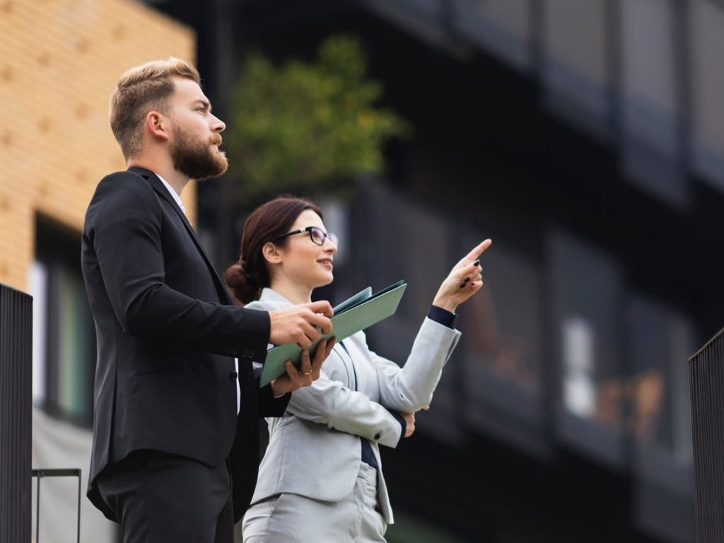 Real Estate Agent to Buy a Home