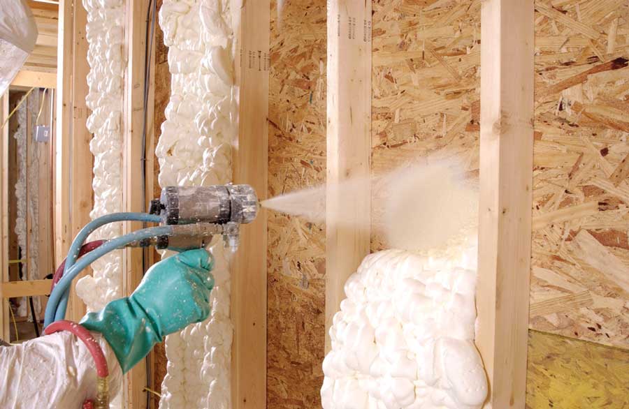 an insulation contractor 3