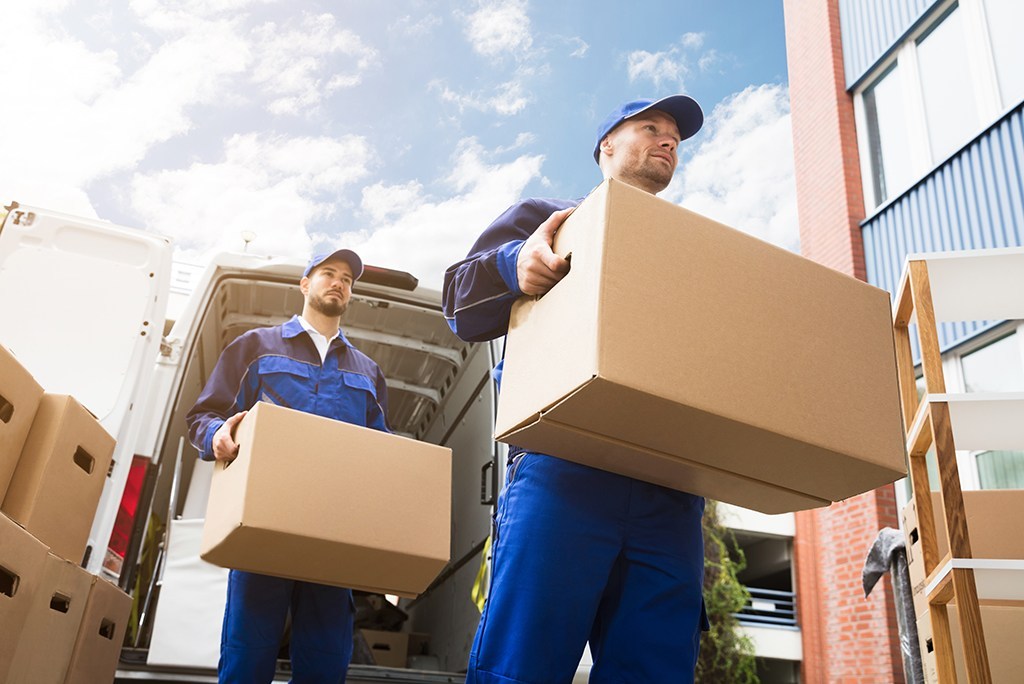 Top Reasons Why You Should Hire A Moving Company