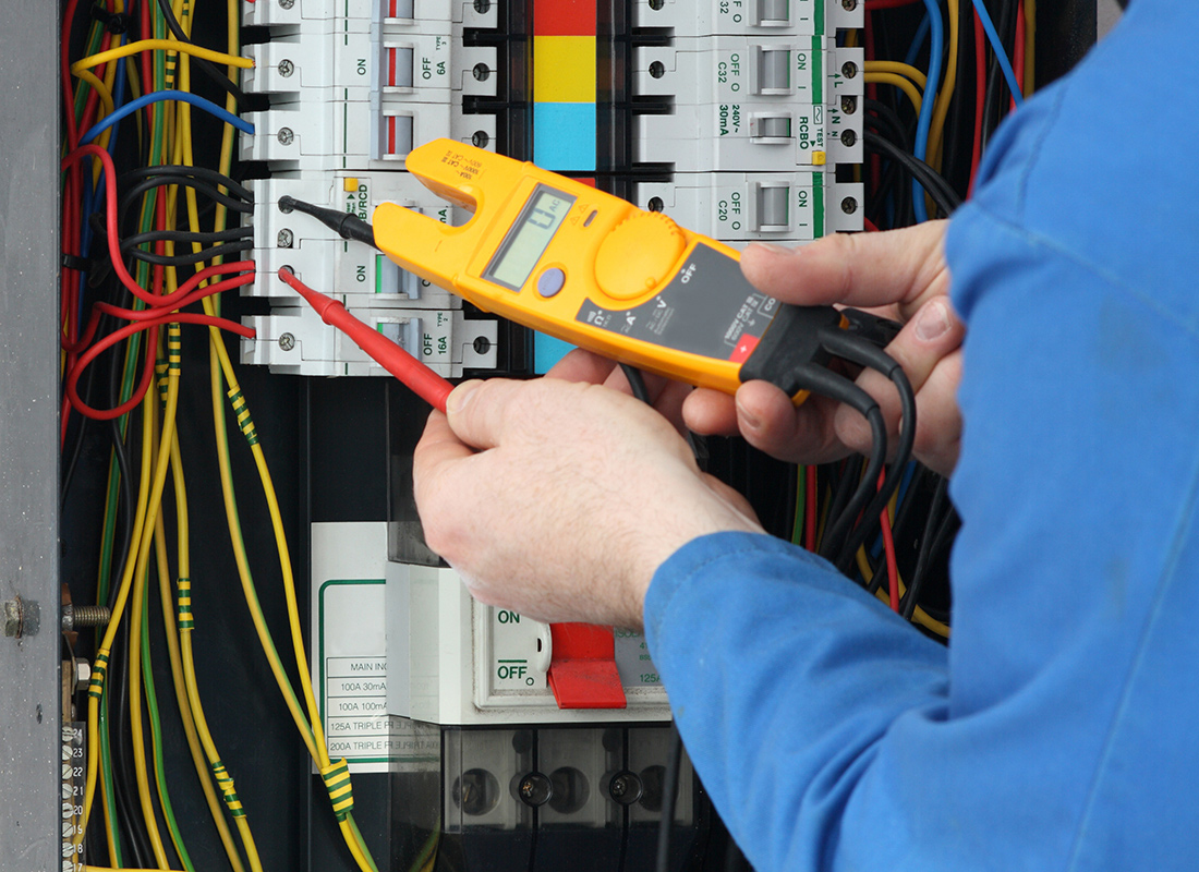 Skills and Abilities of a Successful Electrical Contractor » Residence Style
