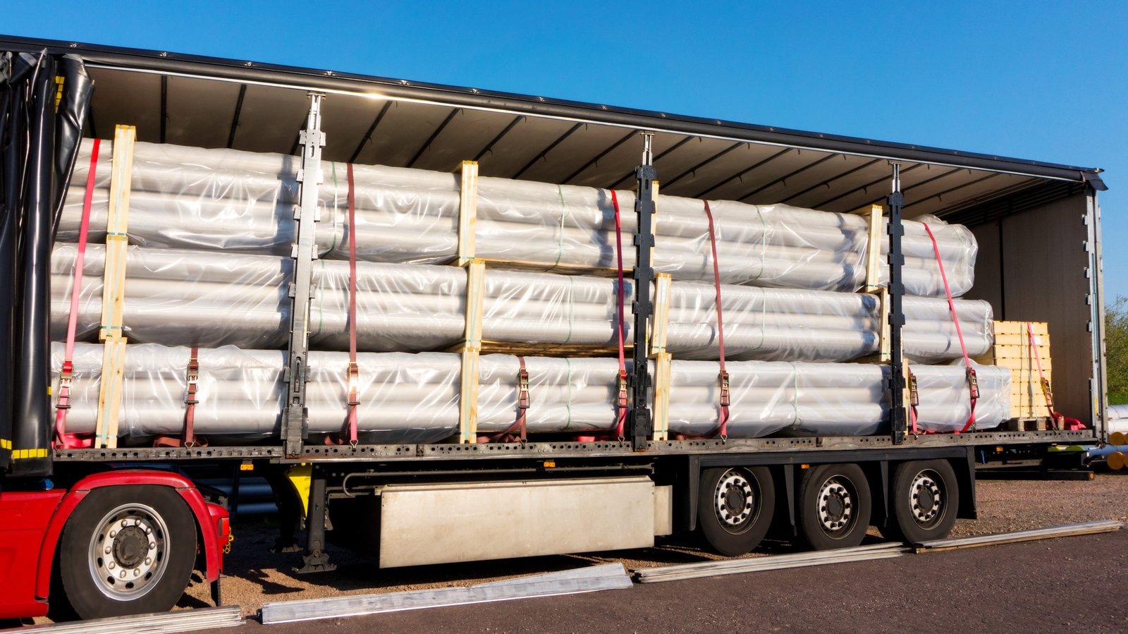 the truck with the semi-trailer . Truck – Trucking, Freight Transport