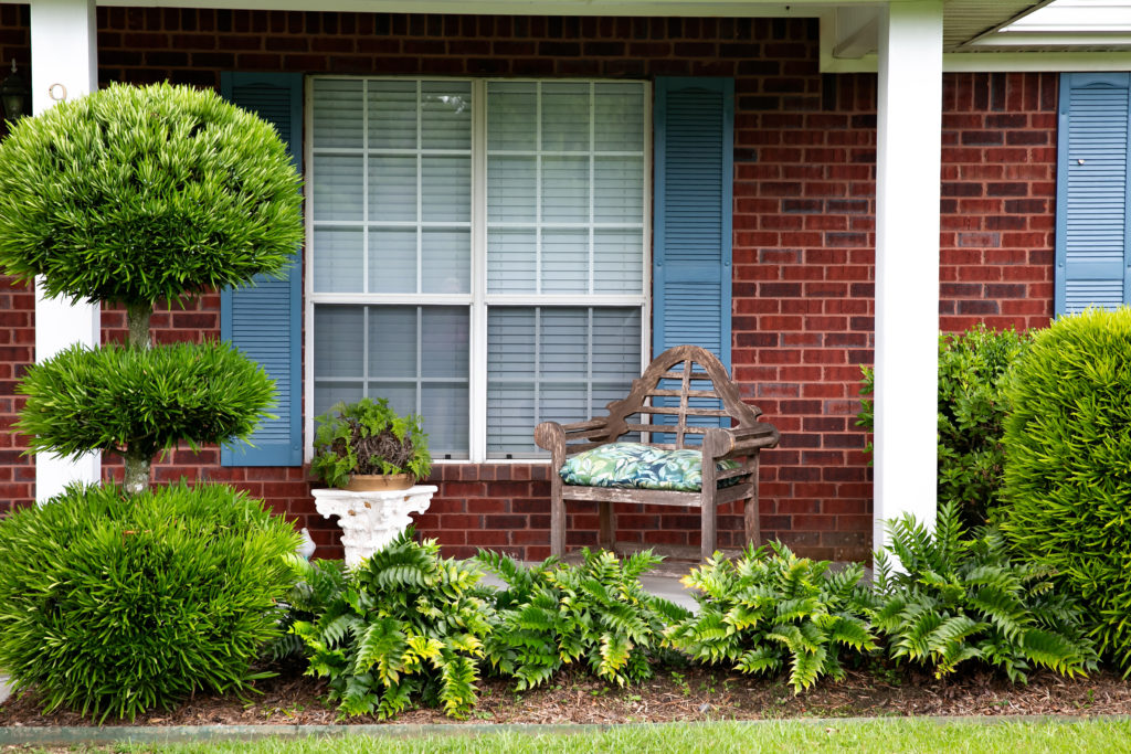 1980’s Brick Ranch Style House in the Suburbs