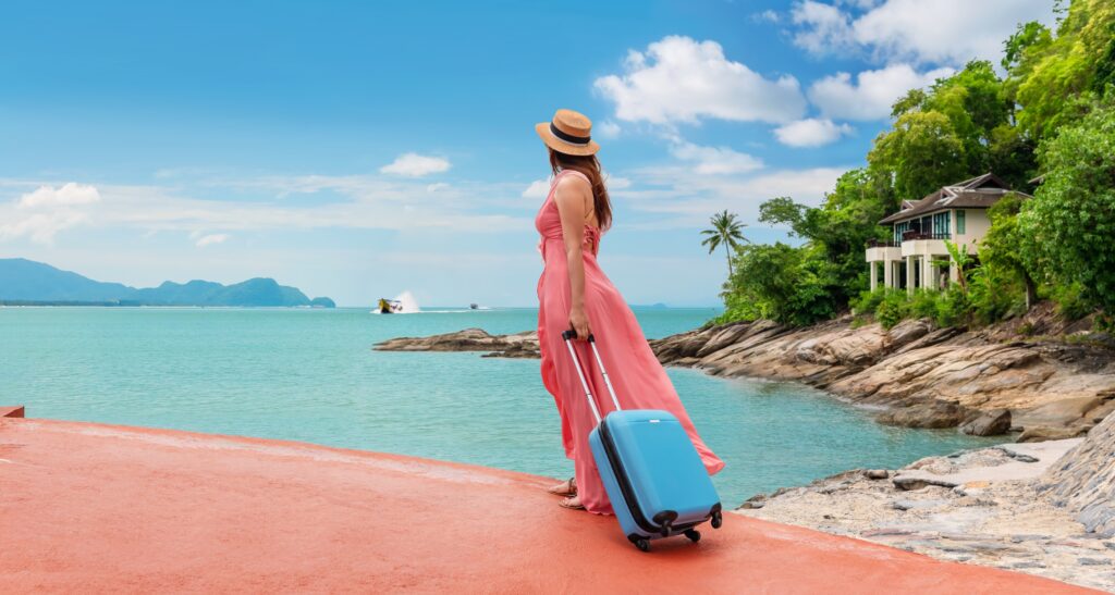 Day,Dream,Traveler,Woman,With,Suitcase,Joy,Nature,Panorama,Sea