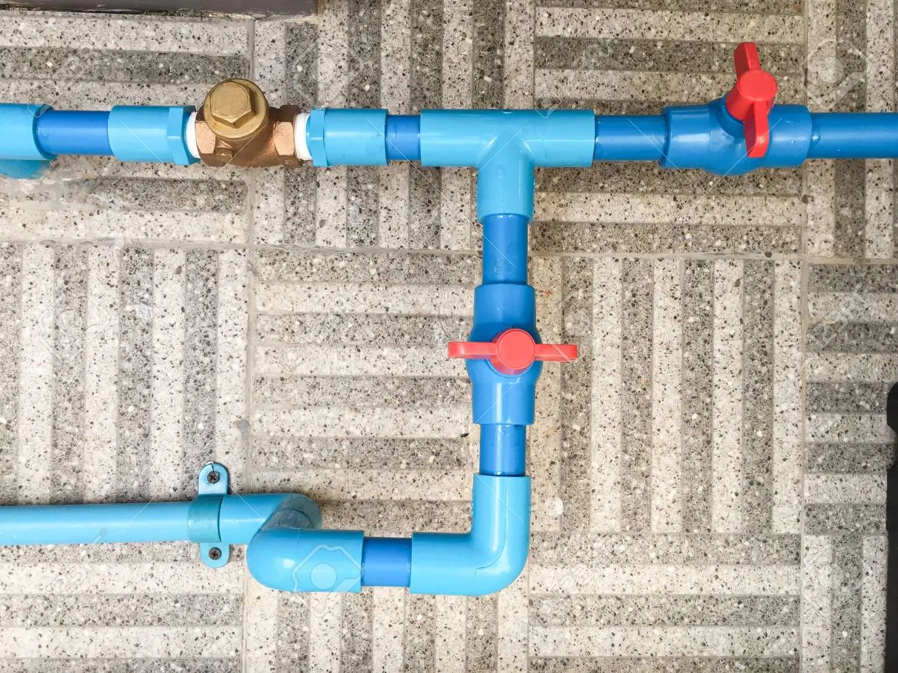 Water Pipe Installation