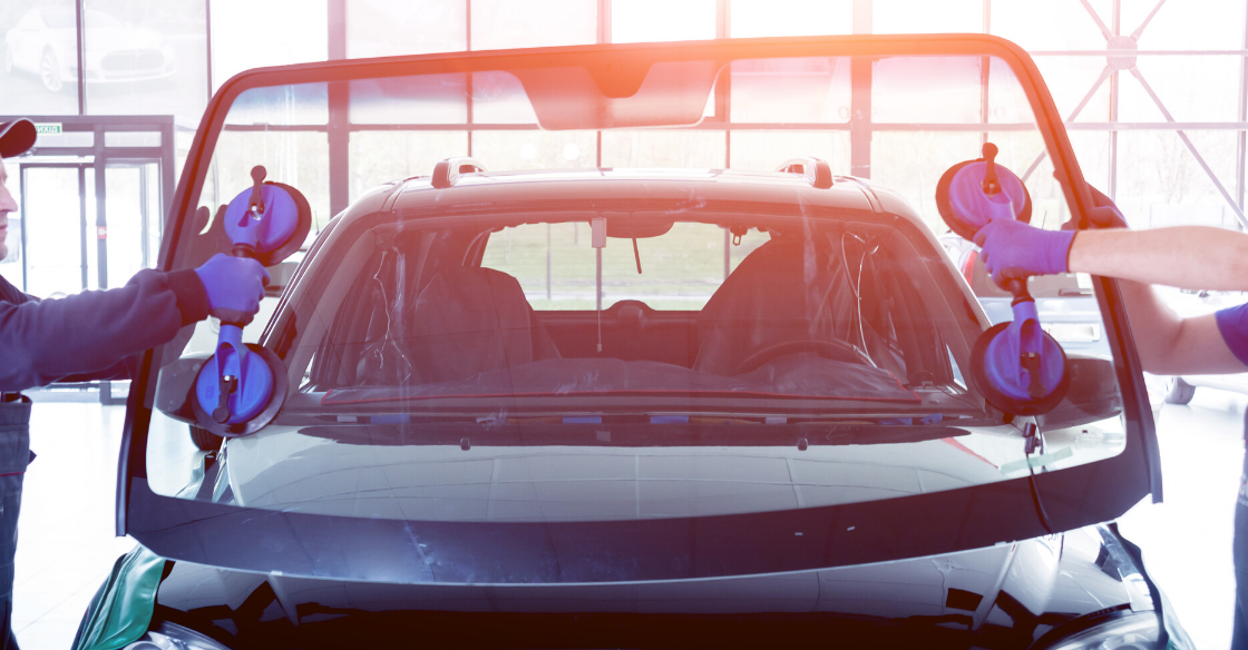 Windshield Glass Replacement 1