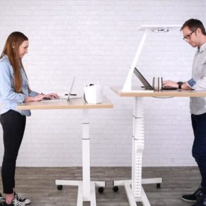 Benefits of Using a Standing Desk 1