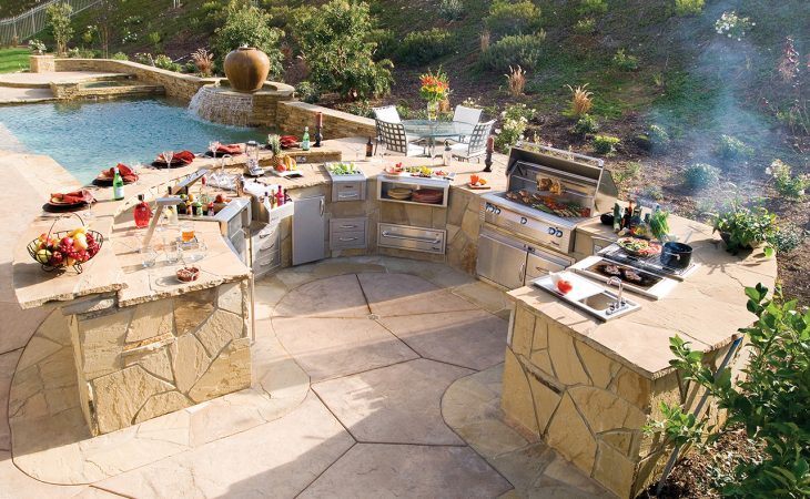 Ultimate Outdoor Kitchen 1