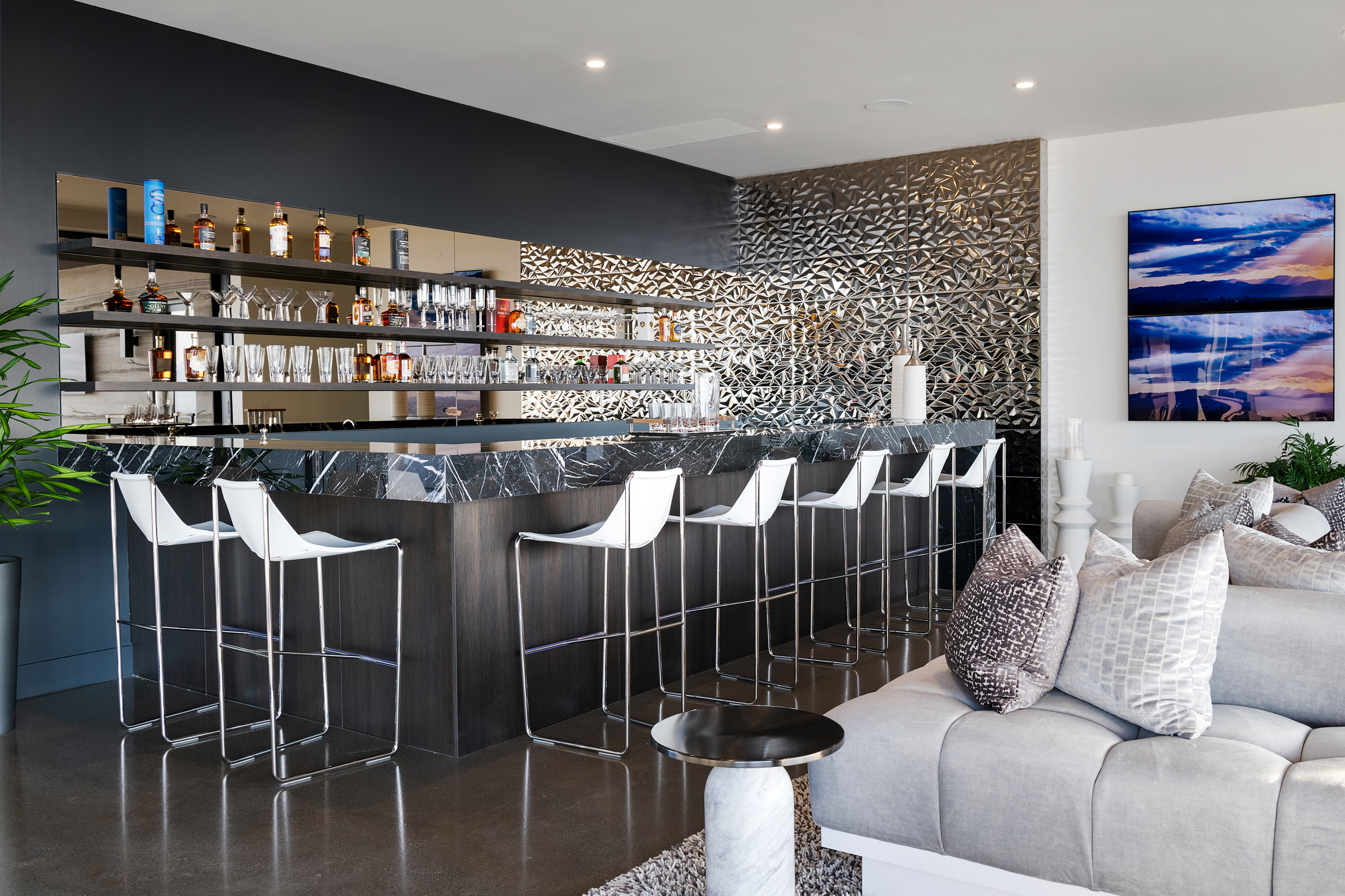 Create the Perfect Home Bar 2