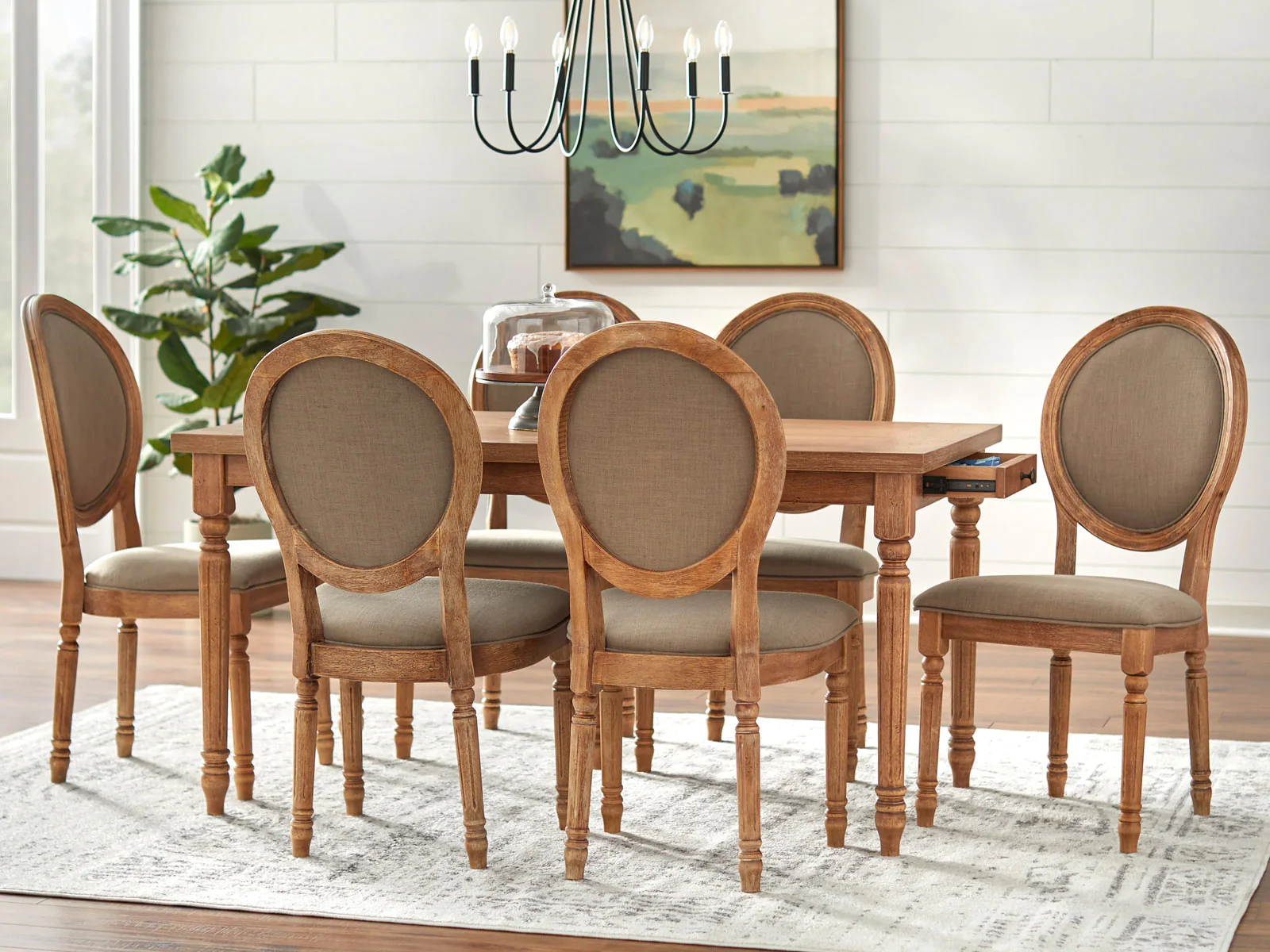 Xoteak-Dining-Table-6-Seater-01_bb6fce72-55a2-483e-9d09-2c8682016d02