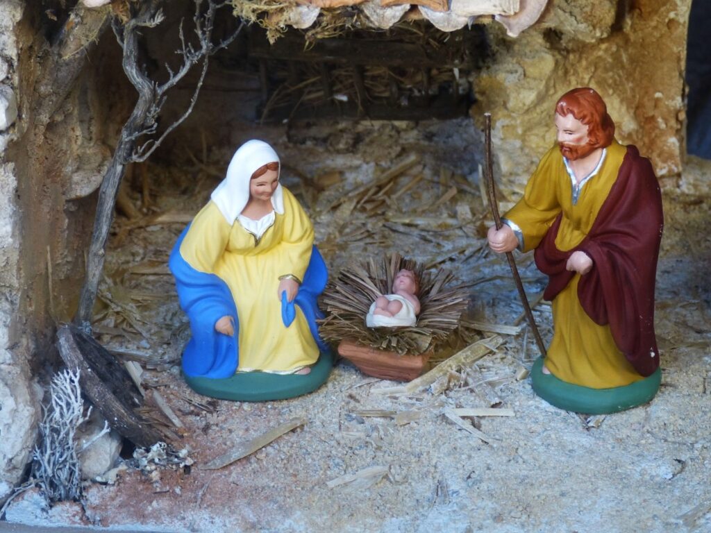 Outdoor Nativity Sets 1