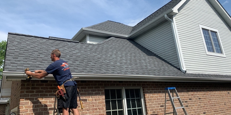 choose the right roofers contractor 2