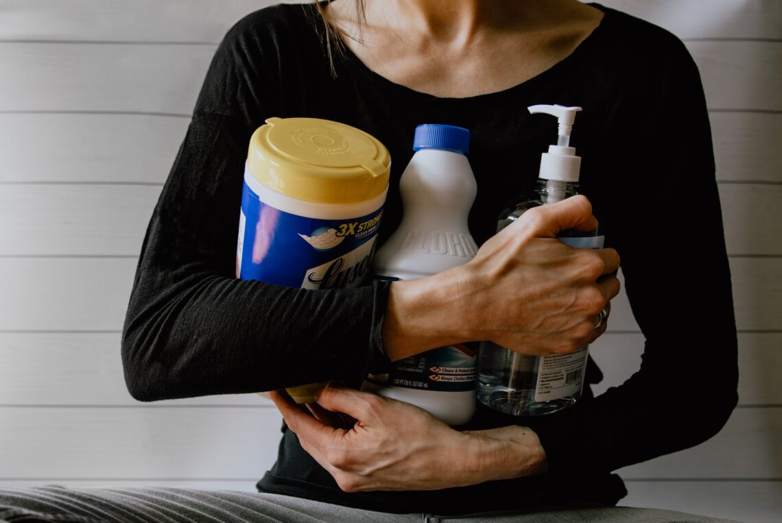 hiring a cleaning service 1