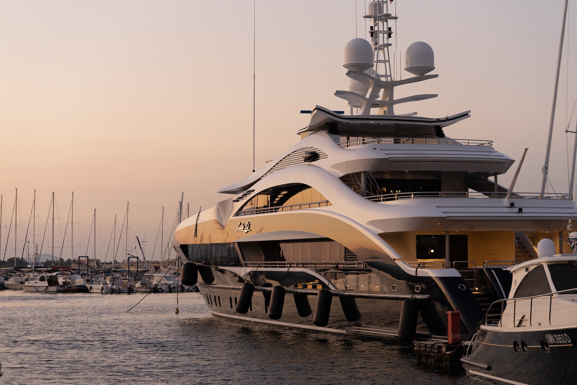 tips on responsible yacht ownership 1