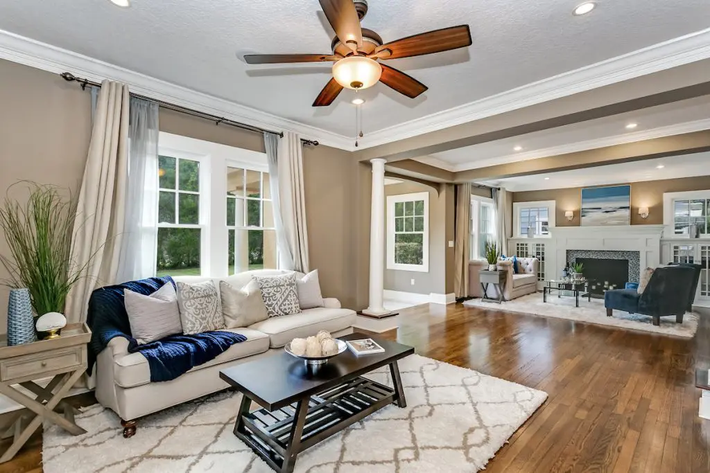 Staging an Empty House to Sell