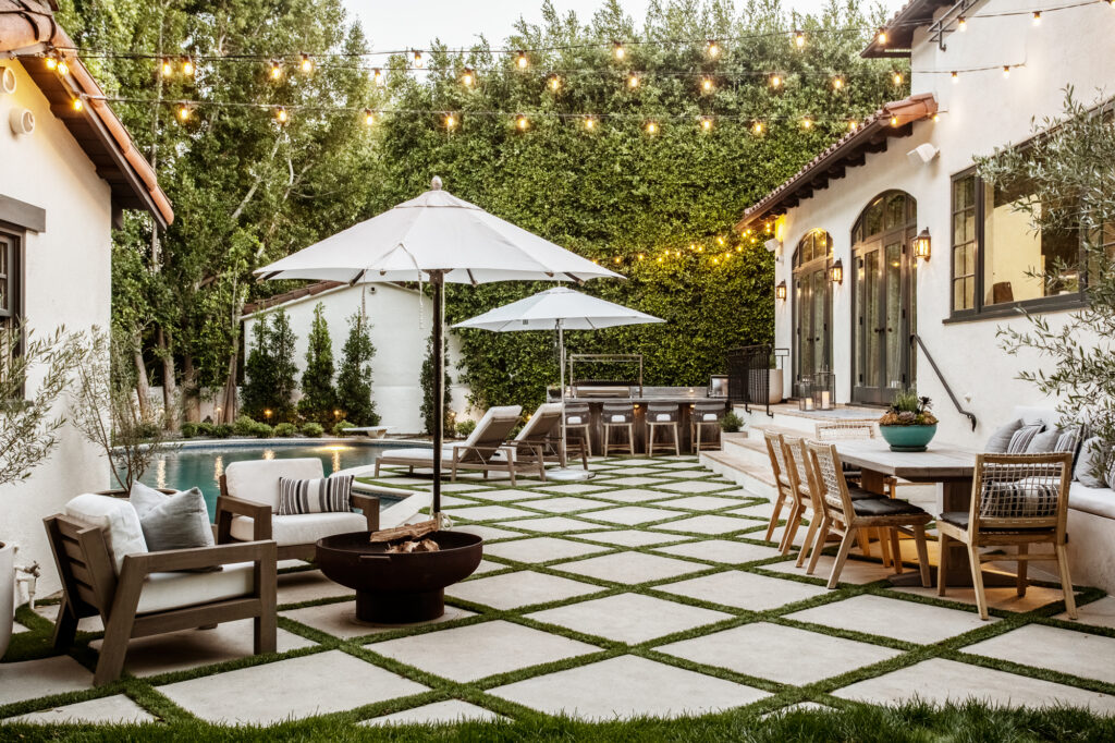 Luxury Backyard Design Ideas 1