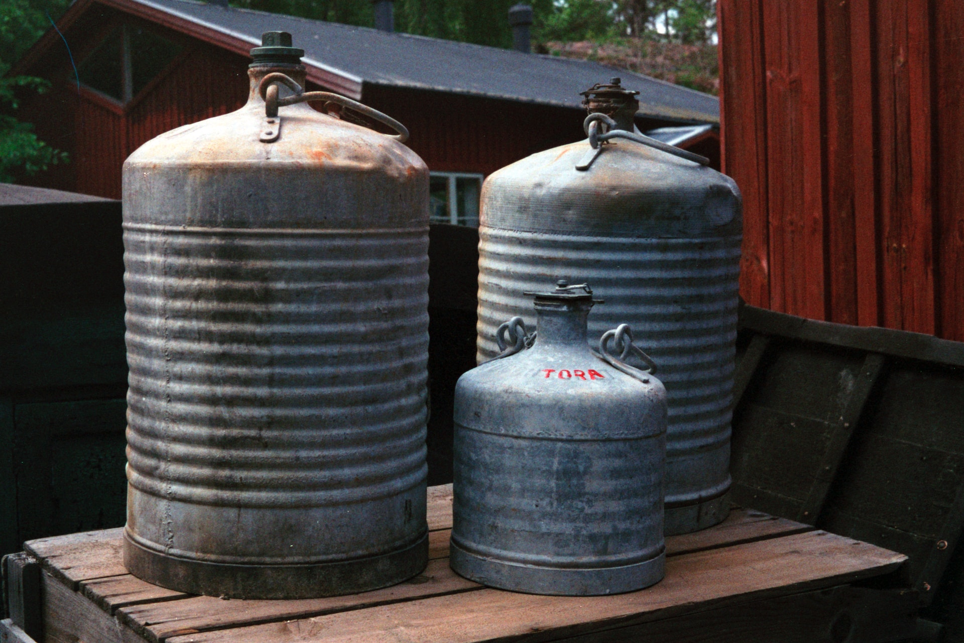 Choosing the Best Gas Can 1