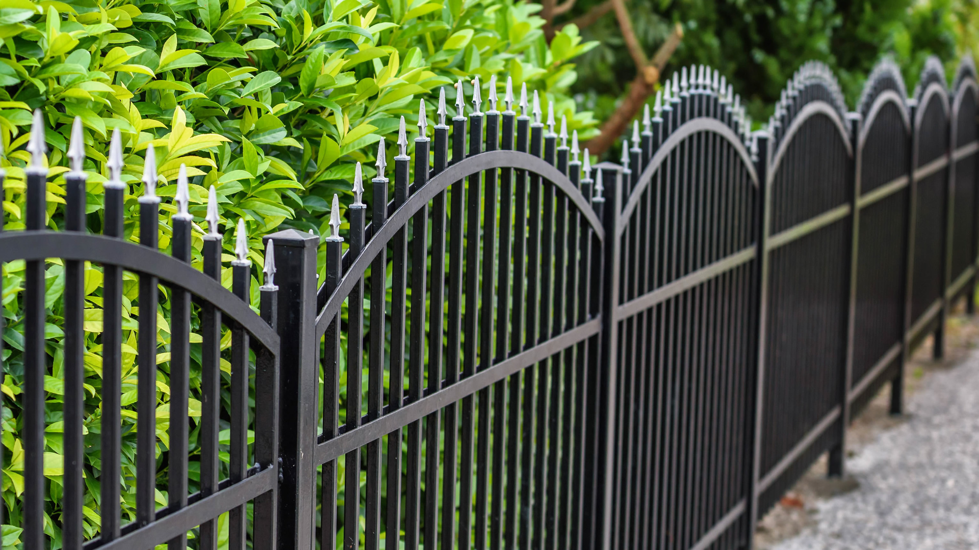 Caring for Your Wrought Iron Fence 1