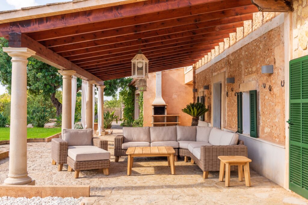 Spanish outdoor furniture 1