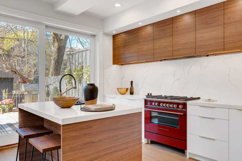 Brown Kitchen Cabinets