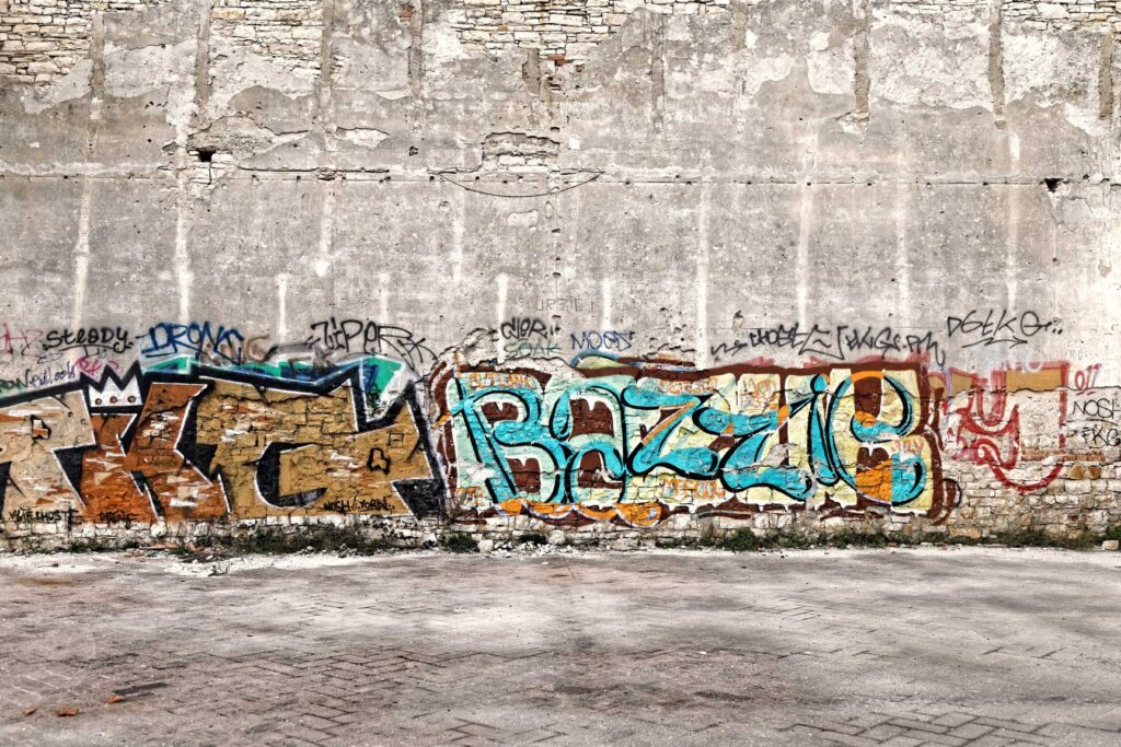 Timely Graffiti Removal