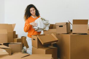 Space-saving packing