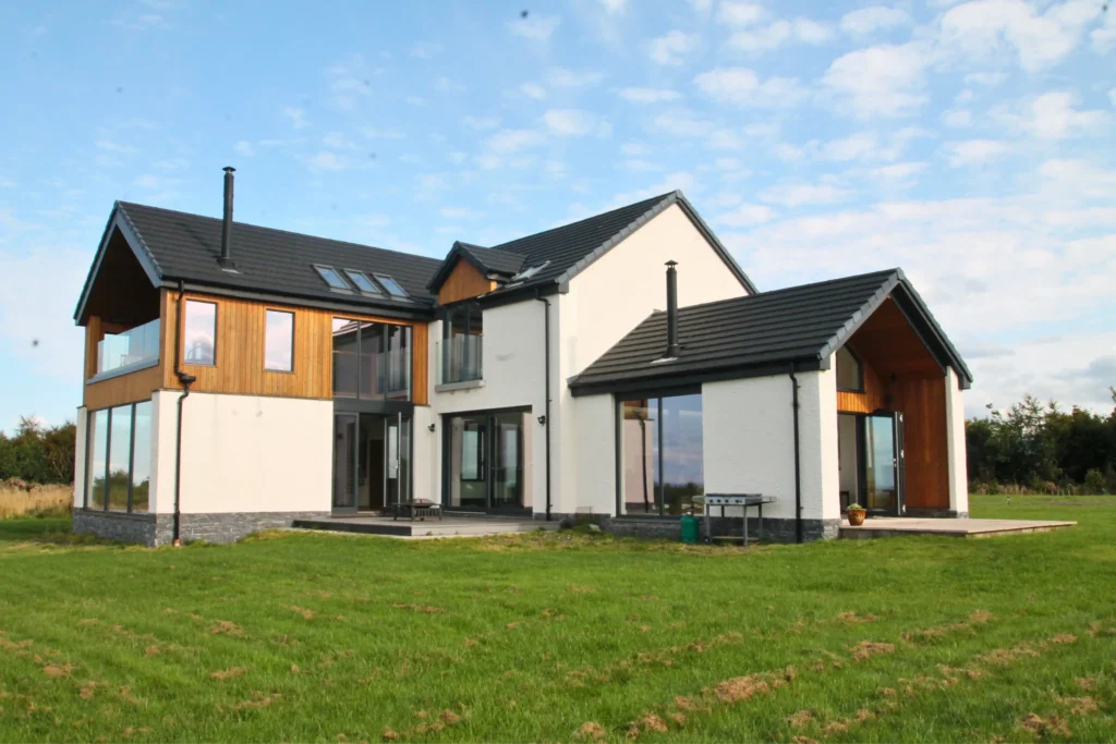 Aluclad vs. Aluminium